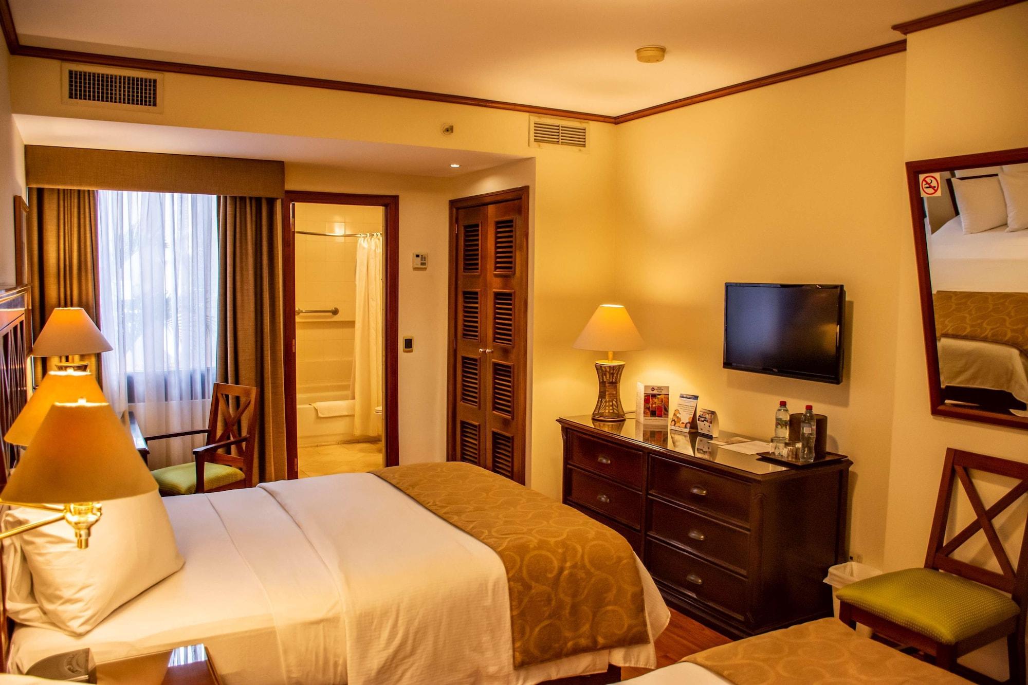 Best Western Plus Hotel Stofella Guatemala City ภายนอก รูปภาพ