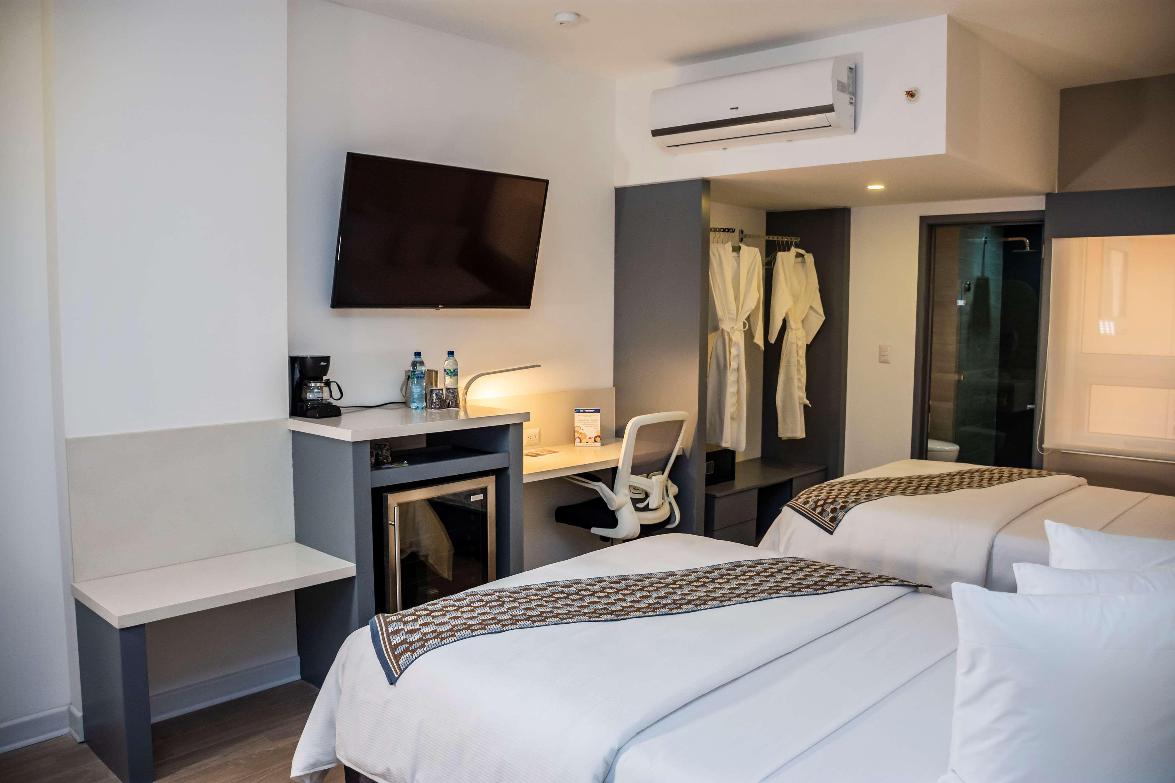 Best Western Plus Hotel Stofella Guatemala City ภายนอก รูปภาพ