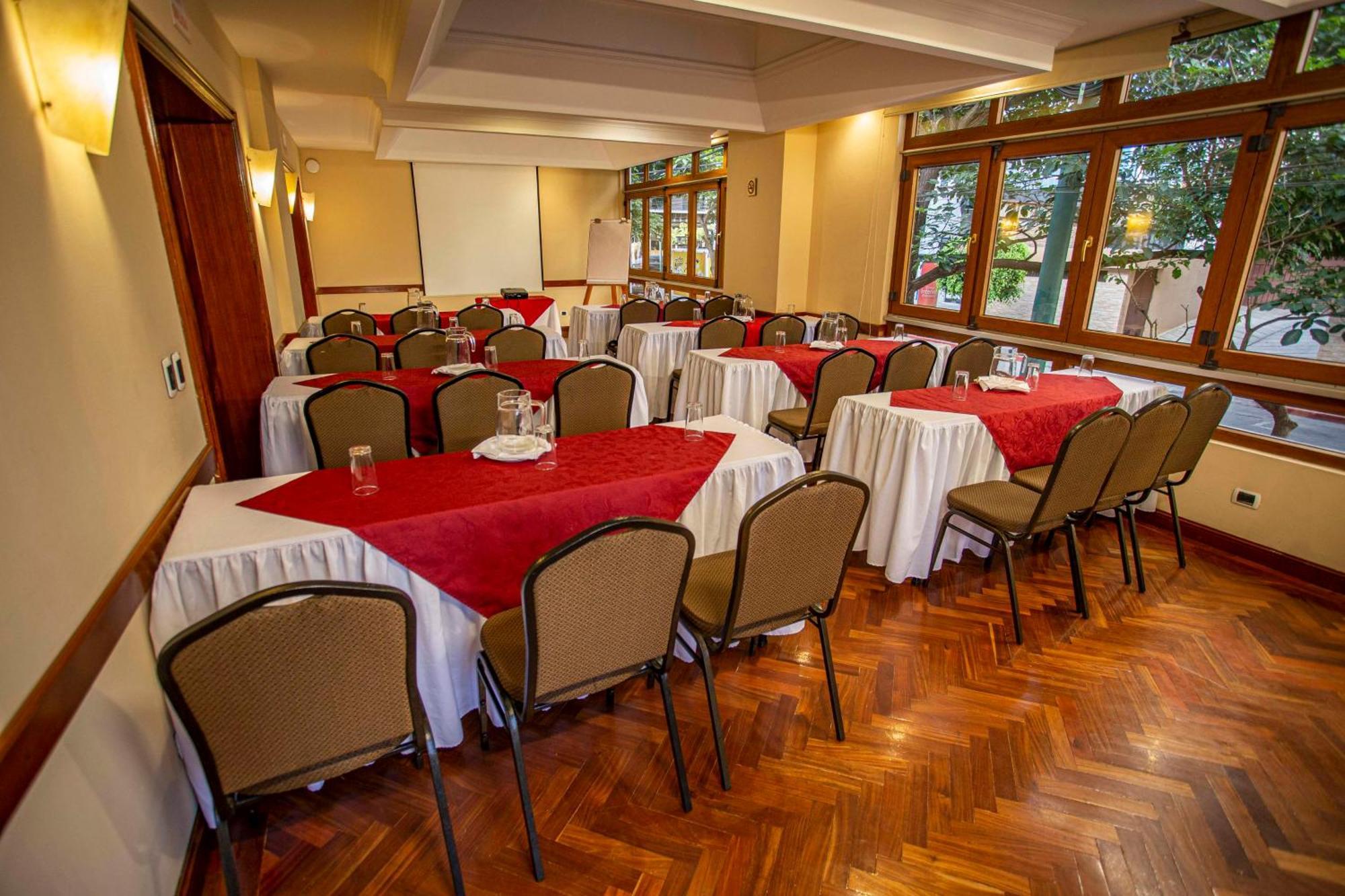 Best Western Plus Hotel Stofella Guatemala City ภายนอก รูปภาพ